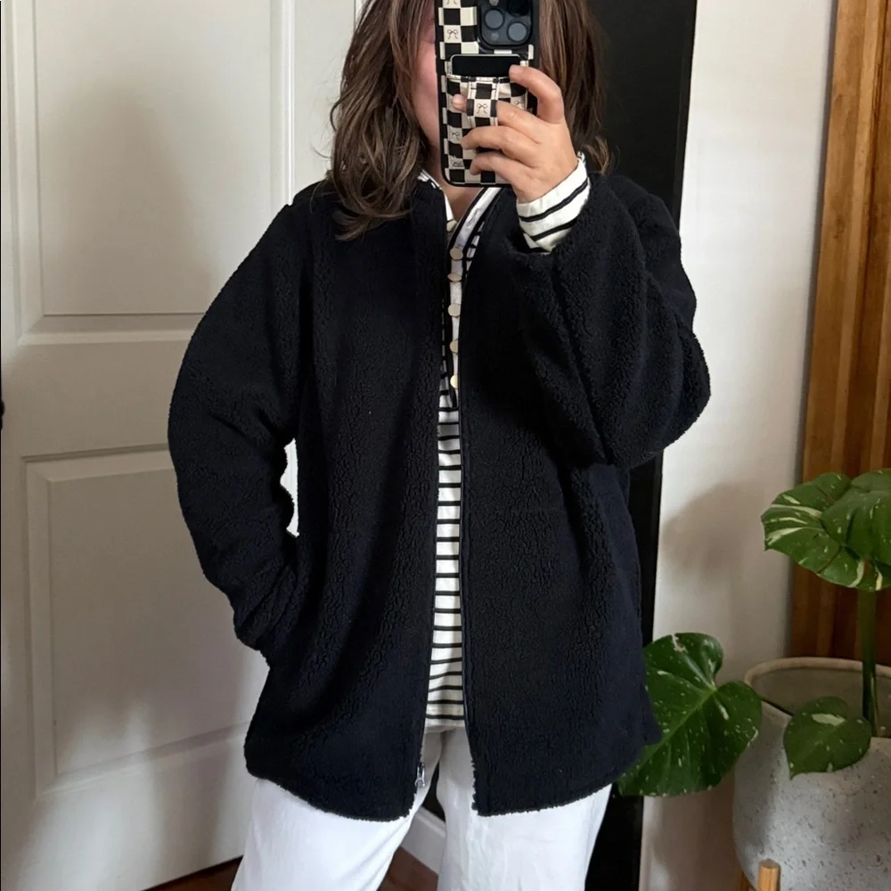 MUJI Recycled Boa Fleece Coat in Black. XS Oversized
